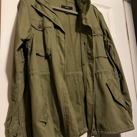 Green Cargo Jacket - Picture 2 of 6